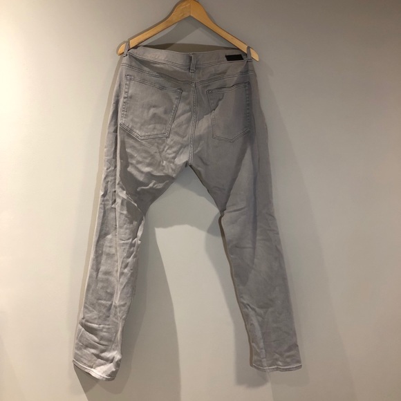 Men’s grey distressed jeans - Picture 3 of 4